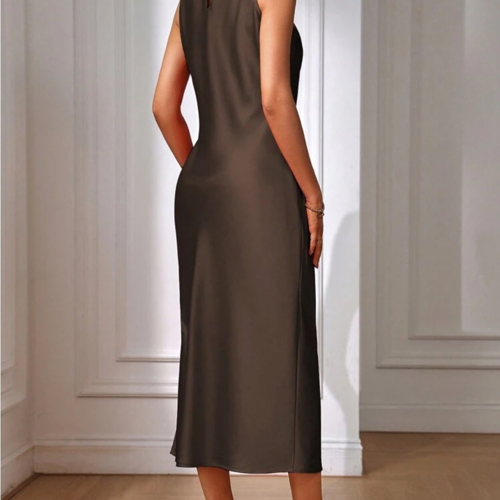 Sleek Brown Midi Slip Dress - Timeless Halter Style - Picture 3 of 7
